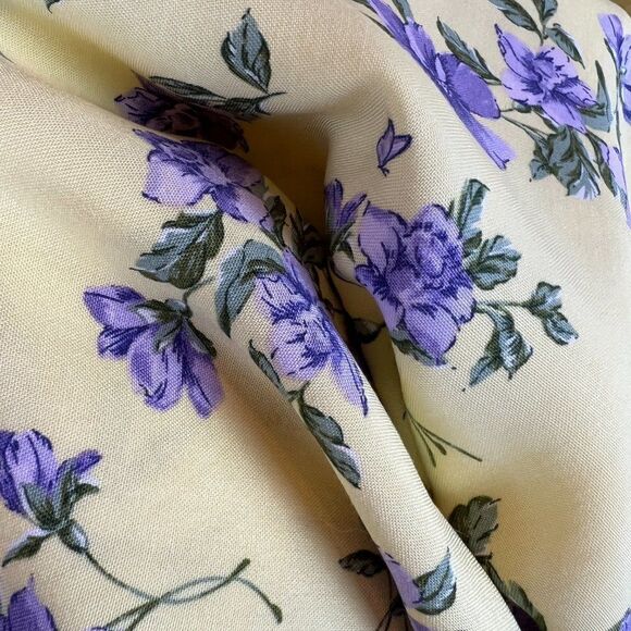 H&M Divided viscose yellow floral slit pencil button skirt size 12 NWOT - Picture 4 of 7